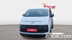 Hyundai Staria L3.5 Lounge 7-Seater 2024 года из Южной Кореи