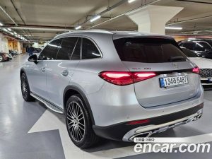 Mercedes-Benz GLC-Class GLC300 4MATIC Avantgarde 2025 года из Южной Кореи
