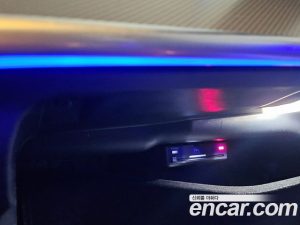 Mercedes-Benz GLC-Class GLC300 4MATIC Avantgarde 2025 года из Южной Кореи