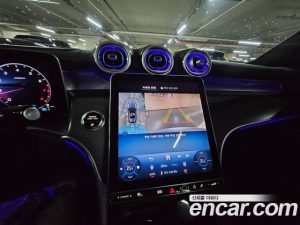 Mercedes-Benz GLC-Class GLC300 4MATIC Avantgarde 2025 года из Южной Кореи
