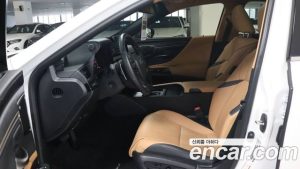 Lexus ES Executive 2026 года из Южной Кореи