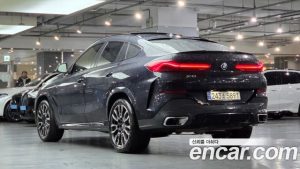 BMW X6 xDrive40i M Sport 2025 года из Южной Кореи