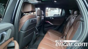 BMW X6 xDrive40i M Sport 2025 года из Южной Кореи