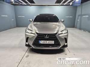 Lexus NX Luxury 2025 года из Южной Кореи