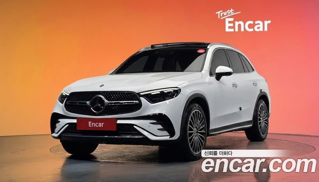 Mercedes-Benz GLC-Class GLC300 4MATIC AMG Line 2023 года из Кореи