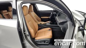 Lexus UX 2.0 2WD 2025 года из Южной Кореи