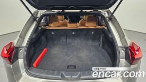 Lexus UX 2.0 2WD 2025 года из Южной Кореи