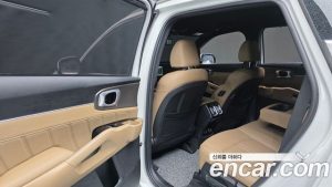 Kia Sorento Бензин 2.5T 2WD 2025 года из Южной Кореи