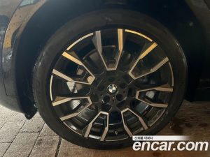 BMW X6 xDrive40i M Sport 2025 года из Южной Кореи