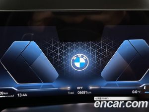 BMW X6 xDrive40i M Sport 2025 года из Южной Кореи