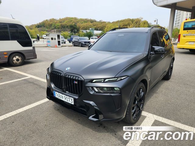 BMW X7 M60i xDrive M Sport 6 2025 года из Кореи