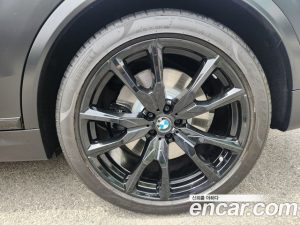 BMW X7 M60i xDrive M Sport 6 2025 года из Южной Кореи