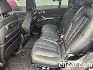 BMW X7 M60i xDrive M Sport 6 2025 года из Южной Кореи