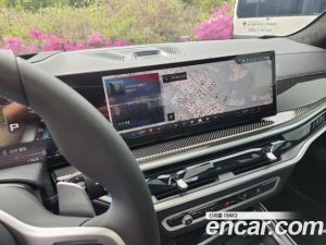 BMW X7 M60i xDrive M Sport 6 2025 года из Южной Кореи