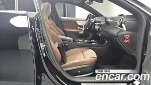 Mercedes-Benz CLA-Class CLA250 4MATIC 2025 года из Южной Кореи