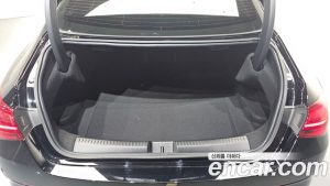 Mercedes-Benz CLA-Class CLA250 4MATIC 2025 года из Южной Кореи