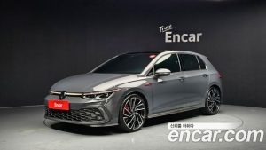 Volkswagen Golf 2.0 GTI 2023 года из Южной Кореи