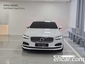 Volvo S90 B5 ULTIMATE Bright 2024 года из Южной Кореи