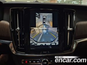 Volvo S90 B5 ULTIMATE Bright 2024 года из Южной Кореи