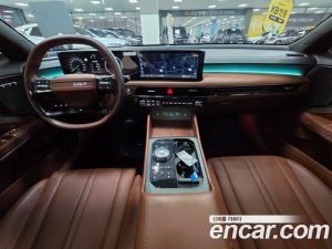 Kia K8 Noblesse 2025 года из Южной Кореи