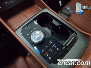 Kia K8 Noblesse 2025 года из Южной Кореи