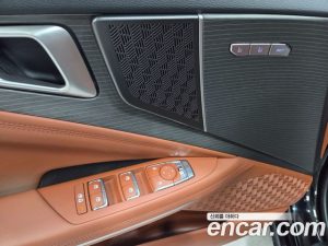 Kia K8 Noblesse 2025 года из Южной Кореи