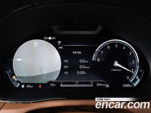 Genesis GV70 2.5T Бензин AWD 2024 года из Южной Кореи