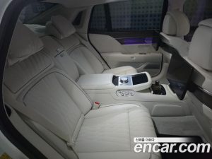 Genesis G90 Бензин 3.5 Turbo e-S/C AWD 2025 года из Южной Кореи