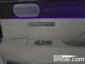 Genesis G90 Бензин 3.5 Turbo e-S/C AWD 2025 года из Южной Кореи