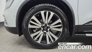 Renault-KoreaSamsung QM6 2.0 GDe Premiere 2WD 2023 года из Южной Кореи