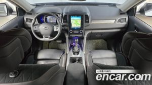 Renault-KoreaSamsung QM6 2.0 GDe Premiere 2WD 2023 года из Южной Кореи