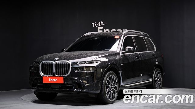 BMW X7 xDrive 40i M Sport 7-Seater 2025 года из Кореи