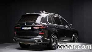BMW X7 xDrive 40i M Sport 7-Seater 2025 года из Южной Кореи