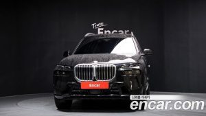 BMW X7 xDrive 40i M Sport 7-Seater 2025 года из Южной Кореи