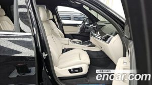 BMW X7 xDrive 40i M Sport 7-Seater 2025 года из Южной Кореи