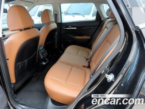 Kia Seltos Бензин 1.6 Turbo 2WD 2025 года из Южной Кореи