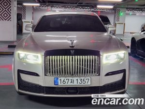 Rolls-Royce Ghost 6.7 V12 Black Badge 2023 года из Южной Кореи