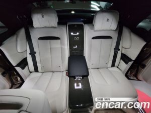 Rolls-Royce Ghost 6.7 V12 Black Badge 2023 года из Южной Кореи