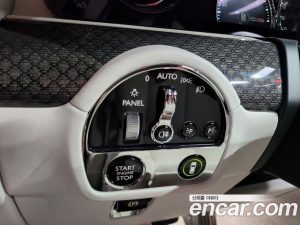 Rolls-Royce Ghost 6.7 V12 Black Badge 2023 года из Южной Кореи