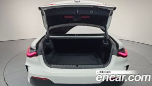 BMW 4-Series 420i M Sport Coupe 2024 года из Южной Кореи