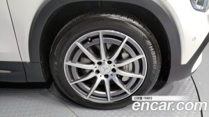 Mercedes-Benz GLB-Class AMG GLB35 4MATIC 2023 года из Южной Кореи