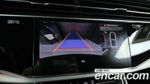 Audi Q8 55 TFSI 4WD Premium 2023 года из Южной Кореи