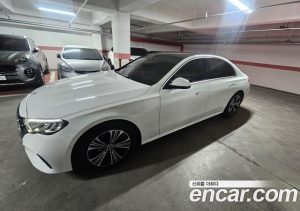 Mercedes-Benz E-Class E200 Avantgarde 2025 года из Южной Кореи
