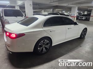 Mercedes-Benz E-Class E200 Avantgarde 2025 года из Южной Кореи