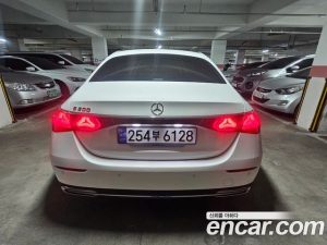 Mercedes-Benz E-Class E200 Avantgarde 2025 года из Южной Кореи