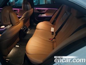 Mercedes-Benz E-Class E200 Avantgarde 2025 года из Южной Кореи
