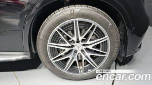 Mercedes-Benz GLC-Class AMG GLC43 4MATIC Coupe 2025 года из Южной Кореи