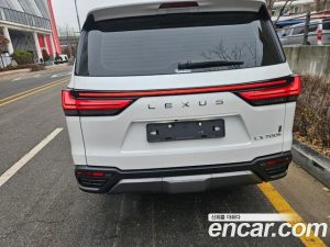Lexus LX 700h Luxury 2025 года из Южной Кореи