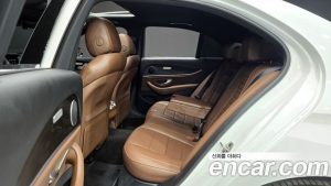 Mercedes-Benz E-Class E250 Avantgarde 2023 года из Южной Кореи