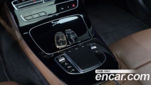 Mercedes-Benz E-Class E250 Avantgarde 2023 года из Южной Кореи